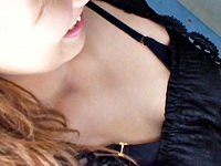 You will hardly be able to get some nudity on this video but the details of amateur downblouse will satisfy your desires